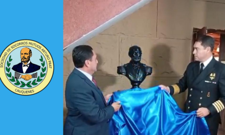 Armada de Chile Dona Busto de Arturo Prat a la SSM de Cauquenes